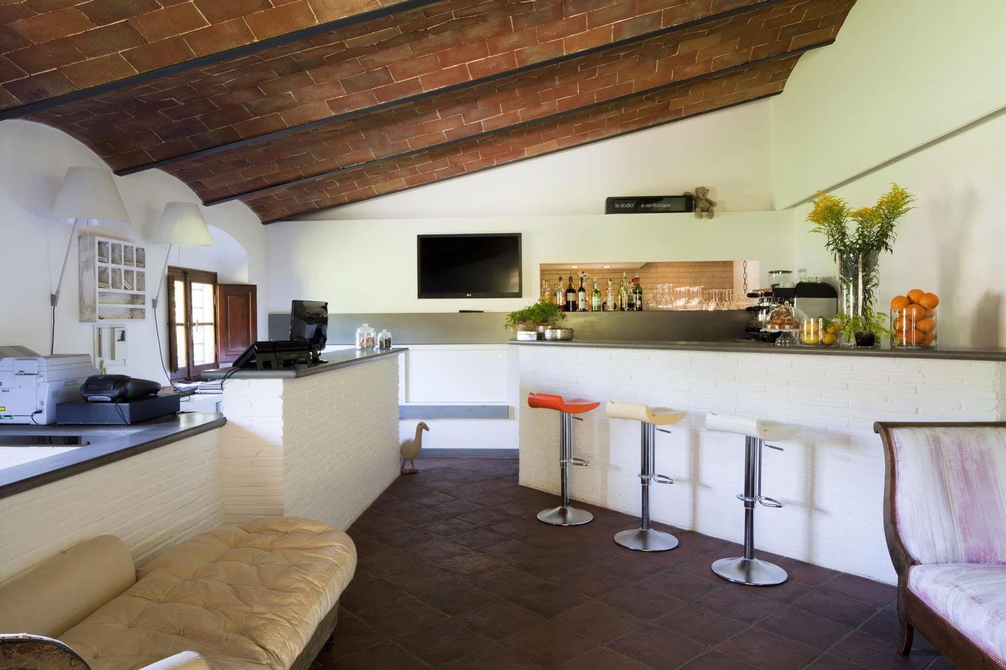 Agriturismo La Casa Di Rodo クアッラータ エクステリア 写真